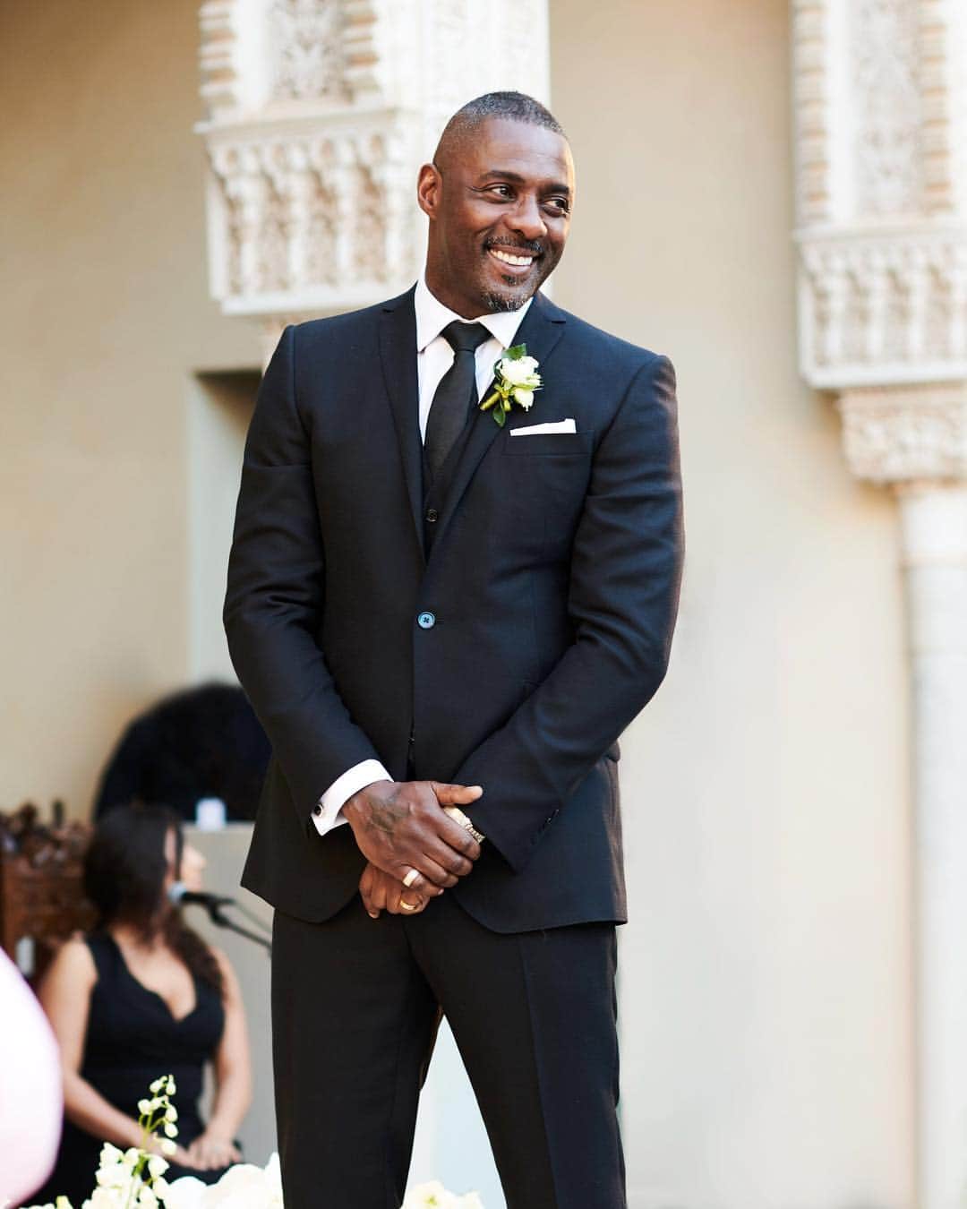 British Vogueさんのインスタグラム写真 - (British VogueInstagram)「#IdrisElba wears custom @Ozwald_Boateng tailoring as he weds #SabrinaDhowre. See more of the world exclusive in the upcoming July 2019 issue of #BritishVogue.  Photographed by @SeanThomas_Photo.」4月27日 17時43分 - britishvogue