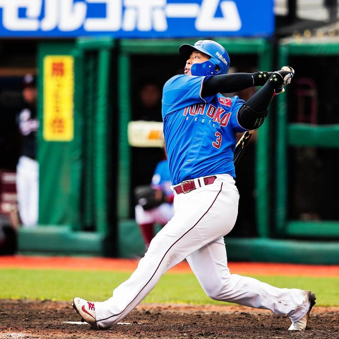 東北楽天ゴールデンイーグルスさんのインスタグラム写真 - (東北楽天ゴールデンイーグルスInstagram)「⚾️ ⚾️E 5-6 M⚾️ 茂木選手が3号2ランを含む猛打賞の活躍‼️ 5回には今日の主役の浅村選手が5号ソロ👏🏼 ハーマン選手は早くも15試合目の登板で1回3奪三振✨ 試合は序盤で許した5点差を追い上げるも9回に力尽きる。 #rakuteneagles #RESTART #日本一の東北へ #TOHOKUBLUE #茂木栄五郎 #浅村栄斗 #ハーマン」4月27日 17時46分 - rakuten_eagles