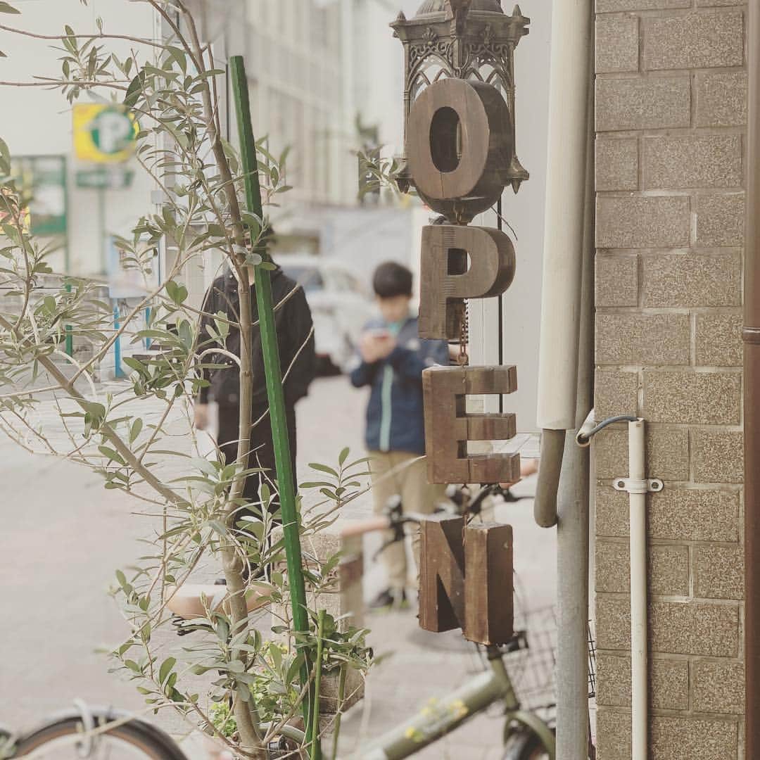 パスタ食堂 アントロワのグルメインスタ