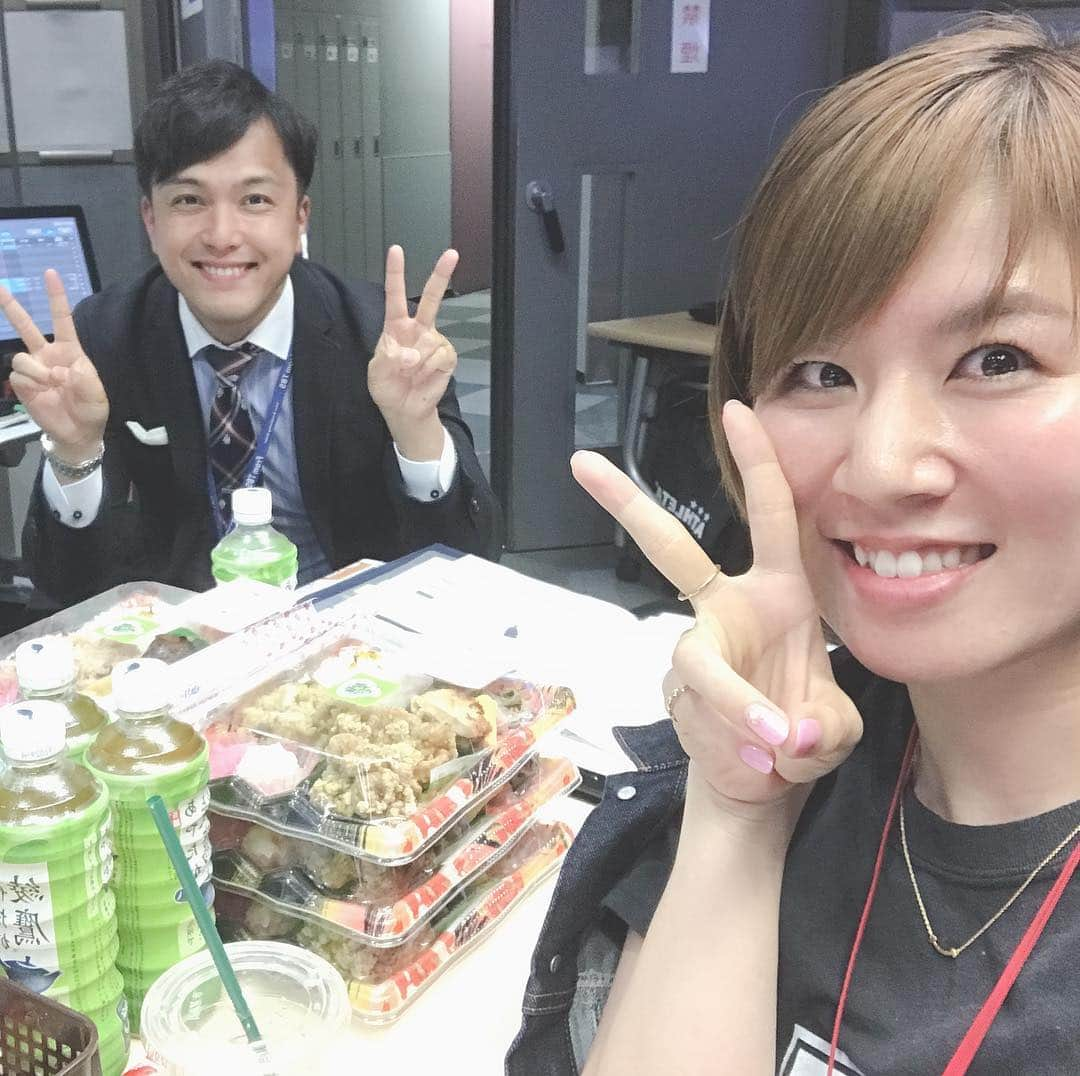 藤井瑞希さんのインスタグラム写真 - (藤井瑞希Instagram)「・ ・ 解説聞いていただきありがとうござました😊💛 ・ ・ 明日もParavi で応援しましょっ‼️ ・ ・ #アジア選手権 #patavi  #badminton #解説」4月27日 19時11分 - bdmntnfujiimizuki