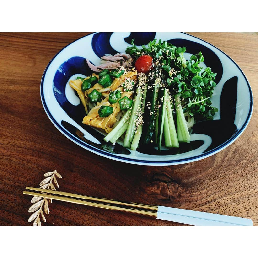 GENKINGの釜飯さんのインスタグラム写真 - (GENKINGの釜飯Instagram)「こんにゃく麺で、冷やし中華始めました🍉 #genkingkitchen」4月27日 19時16分 - genkingkitchen