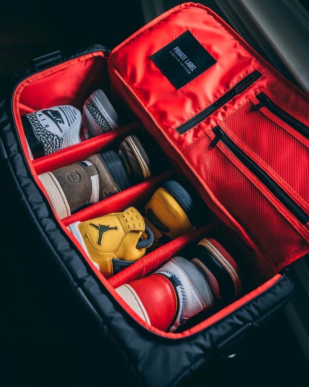 のインスタグラム：「What’s your weekend rotation looking like? 👟」