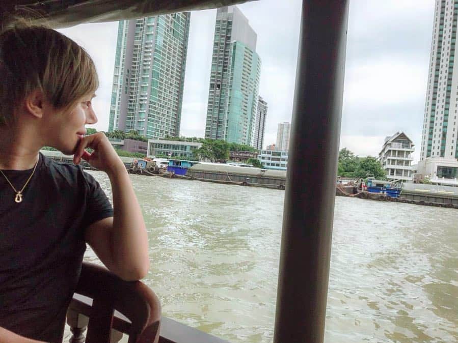 アレンさんのインスタグラム写真 - (アレンInstagram)「Chao Phraya River cruising🚤🇹🇭 BKK city is so exciting n fantastic🔥 #cuteboy #hotboy #cuteguy #instaworthy #picturesque #chaophrayariver #cosmeticsurgery #travelphotography #cosmeticsurgeryboy #beautifulboy #bangkok #japaneseboy #fancynancy #asiatravel #plasticsurgery  #アレン #整形 #整形男子 #インスタ映え #バンコク旅行 #映え #海外旅行好き #美男子 #整形しました  #タイ旅行 #整形美人 #整形男子アレン」4月27日 21時33分 - allen_japan_official