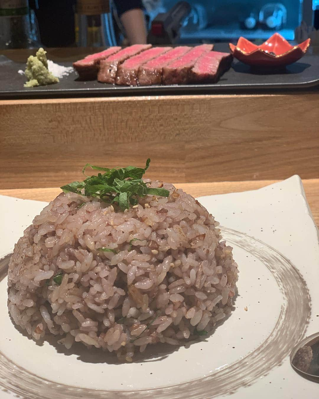 板橋瑠美さんのインスタグラム写真 - (板橋瑠美Instagram)「美しい。。。 この冷麺は過去1レベルだったなぁ。。。 ・ 【焼肉 BEAST】 肉好きは絶対行くべし😍❣️❣️ ・ 浅草にある焼肉店が 最強に美味しい焼肉屋だったぁ❤️✨ ・ 珍しい太田牛の焼肉屋だから、 口コミでたくさんの芸能人が通うと言う。 ・ 彦摩呂さんも通ってるみたいだから 本物だよね✨ ・ 本当美味しすぎて、 生きててよかった〜😭✨✨✨ってなります。 ・ 是非是非❤️ ・ @yakiniku.beast ・ ・ #焼肉 #焼肉BEAST #肉食女子 #浅草焼肉 #太田牛」4月27日 22時01分 - rumi_official_0616