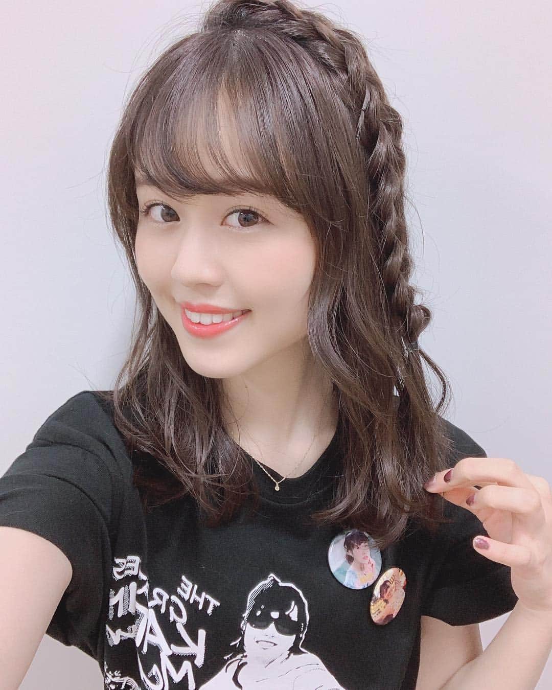 日岡なつみのインスタグラム：「夜の部は髪アレンジしてもらったよ可愛い！🥺💞💞」