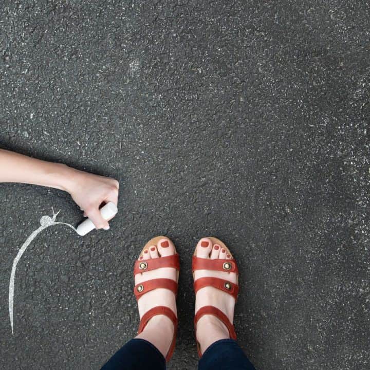 ダンスコのインスタグラム：「Easy, breezy. Shop the Savannah at the link in the bio. . . . #dansko #instalove #clogs #shoes #danskos #justyourfavorites #instagood #danskostyle #comfort #newshoes」