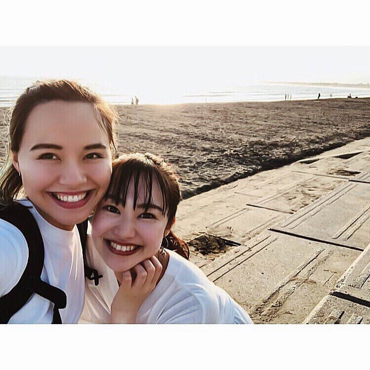 舞雛かのんさんのインスタグラム写真 - (舞雛かのんInstagram)「🌅❤︎❤︎ . ①キュッ♡ ②ゆるゆら〜〜 ③眩しいけど頑張って目開けよっ!! . #江ノ島 #亜蓮冬馬 #同期 #99期 #海綺麗だったなぁ〜 #またすぐ行きたい #2人でいたらめっちゃ晴れた #サングラス忘れた日」4月27日 23時28分 - mizho_601