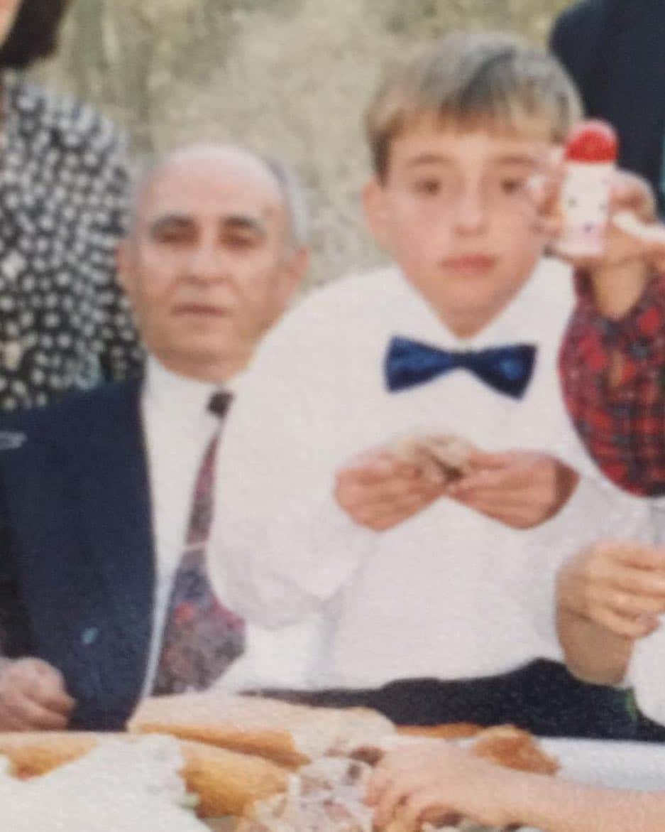 muratdalkilicのインスタグラム：「Dedem... Herşeyimi senden öğrendiğim için ne şanslıymışım🙏🏻」