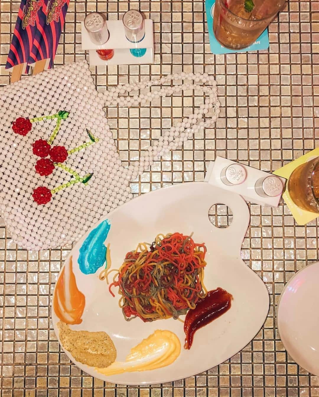 KAWAII MONSTER CAFEのグルメインスタ