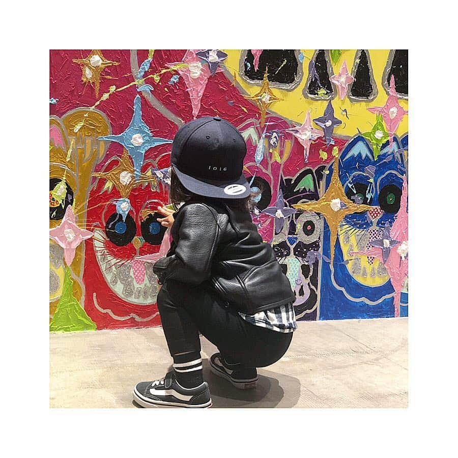 小泉梓さんのインスタグラム写真 - (小泉梓Instagram)「5/1にopenする、KIDS PARKの”Puchu!”に招待してもらい、先日遊びに行ってきたよ。  Puchuは、センス・感性・知性を育め、し新時代の遊びの空間、宇宙をイメージした屋内パーク。  ボールプールのボールの色もカラフルですごく可愛かったし、どの遊び場も視覚で楽しめたり、見ていても楽しい空間だったよ。  ちびも終始笑顔ですごい走り回ってて、妊娠してから、中々思いっきり遊ばせてあげられなかったのもあって、ほんと連れてってあげられてよかったなぁって。  あの笑顔が忘れられない。  きっとお腹に赤ちゃんいることでたくさん我慢やらさせてると思うけど、産まれるのももう少しだし、早く思いっきり抱っこしてギューってしたいなぁ。  #puchukids #puchu #kidspark #室内遊び場 #横浜 #2歳半 #息子 #sun #family #love #子育て #マタニティ #二人目妊娠中 #pregnant #マタニティライフ」4月28日 10時18分 - azusan111