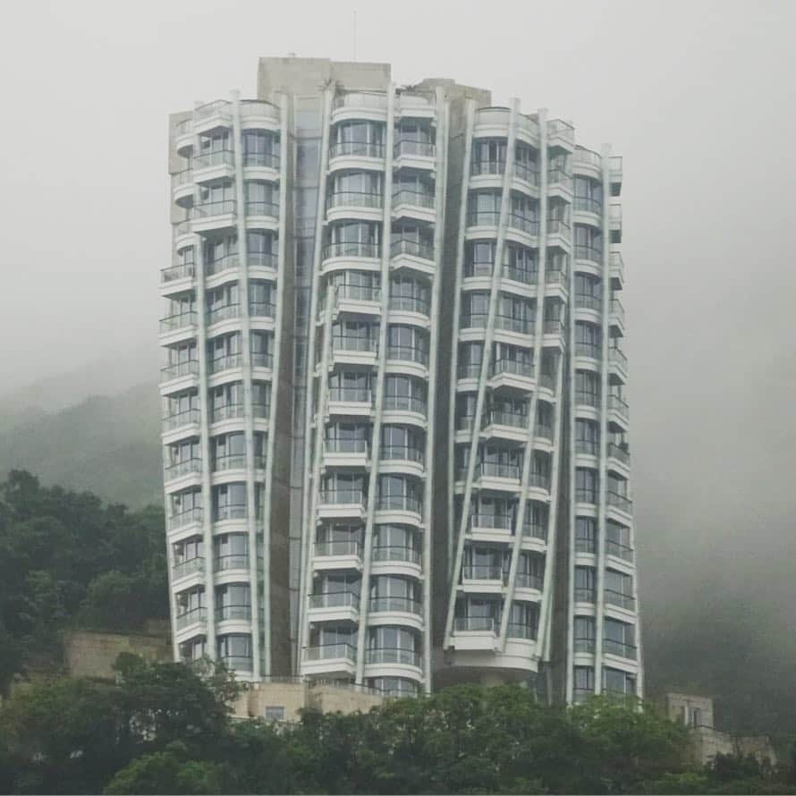 林信行のインスタグラム：「Opus | Frank O. Gehry」