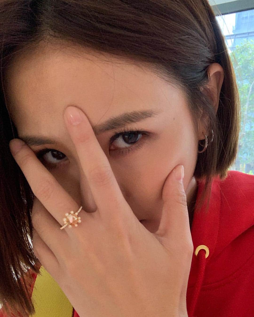 アンバー・アンさんのインスタグラム写真 - (アンバー・アンInstagram)「我的小太陽🌞 #陽子浩 #swarovski」4月28日 1時26分 - xinya_an