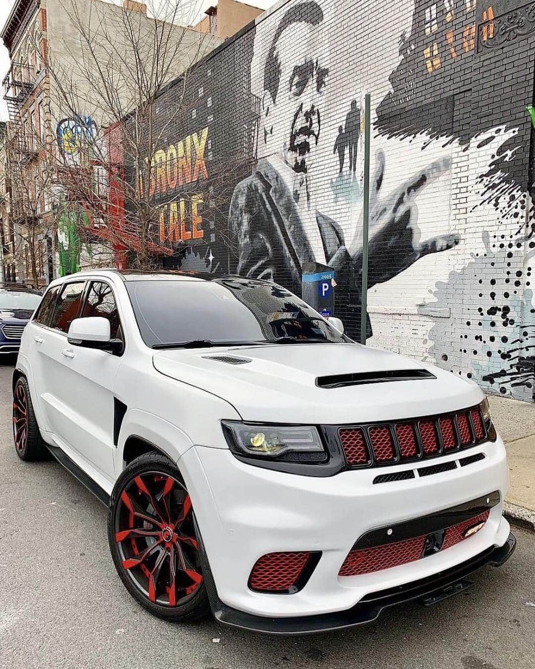 CarsWithoutLimitsさんのインスタグラム写真 - (CarsWithoutLimitsInstagram)「The saddest thing in life is wasted talent Jeep srt by @autosport718 customized for @jeepers_reaper #carswithoutlimits」4月28日 1時41分 - carswithoutlimits