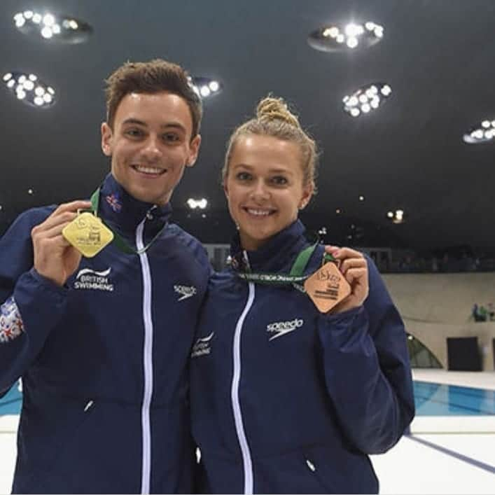 トニア・コーチさんのインスタグラム写真 - (トニア・コーチInstagram)「Sooooo excited to watch my talented friends at the Diving World Series on May 17th.  @tomdaley @lois_toulson  Come on down to support the Team GB all weekend. Tickets are available to buy...... https://britishswimming.seetickets.com/tour/fina-cnsg-diving-world-series-2019」4月28日 1時46分 - toniacouch