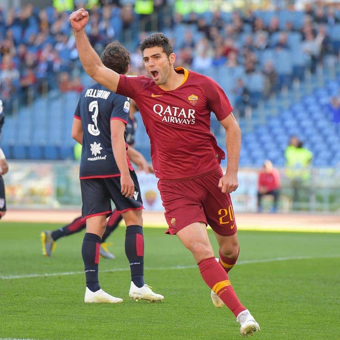 ASローマさんのインスタグラム写真 - (ASローマInstagram)「💪 The 🇦🇷 duo have us ahead at the break! Your thoughts on the first half❓#ASRoma」4月28日 1時49分 - officialasroma