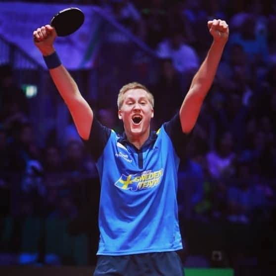 ITTF Worldさんのインスタグラム写真 - (ITTF WorldInstagram)「WHAT THE FALCK‼ 🇸🇪 @mattiasf91 becomes the first Swede to reach a World Championships FINAL since 1997 😱😱😱 He'll face Ma Long tomorrow!! #WellPlayed 👏👏👏 #ITTFWorlds2019  #NotJustPingPong」4月28日 2時22分 - wtt