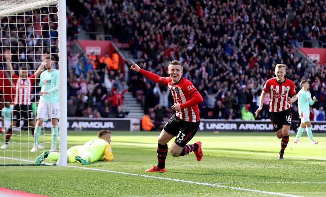 マット・ターゲットさんのインスタグラム写真 - (マット・ターゲットInstagram)「First premier league goal 🤪🕺」4月28日 3時05分 - mattytargett