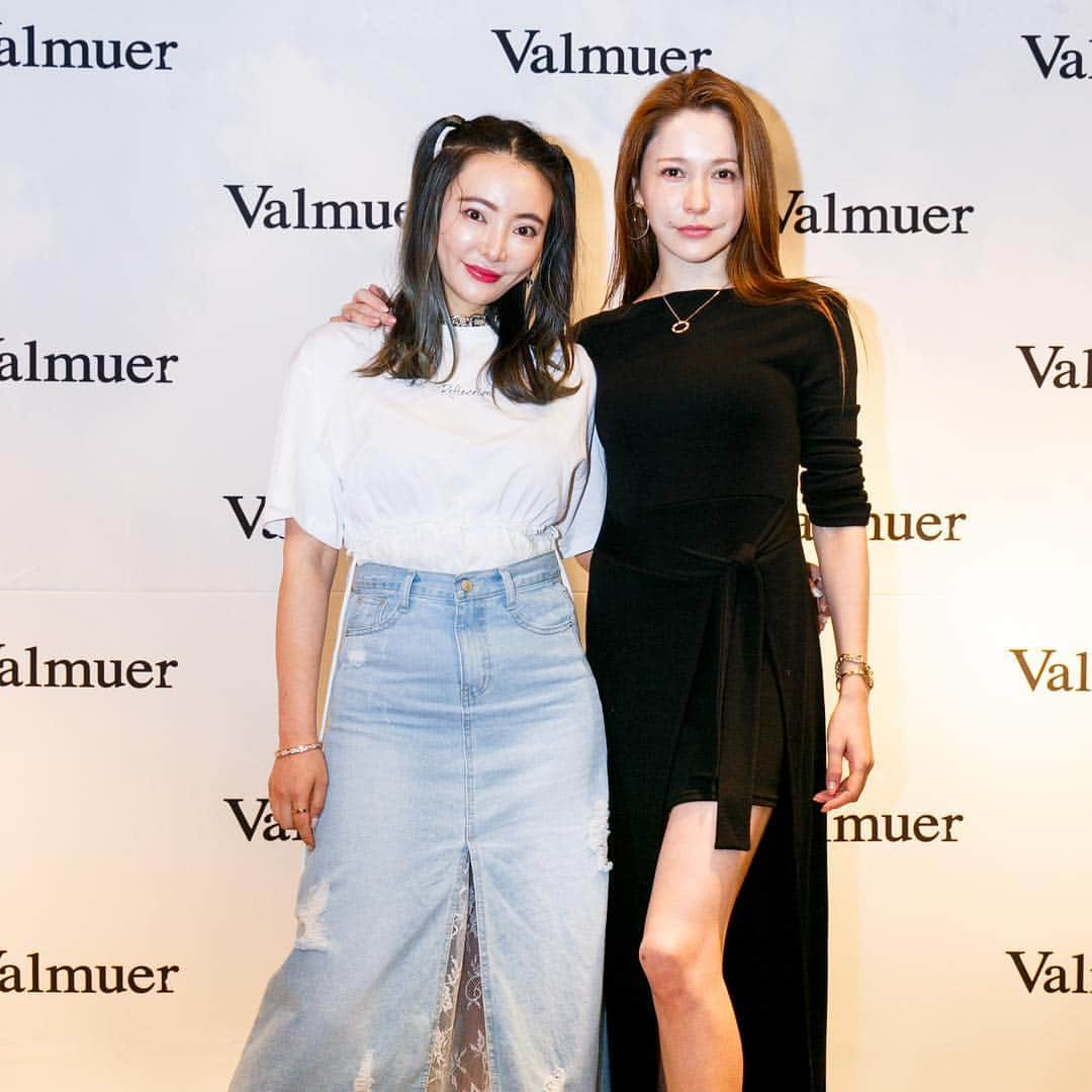 クリスティン・ウェイさんのインスタグラム写真 - (クリスティン・ウェイInstagram)「It’s been 5 years @valmuer_official ❤︎ Thank you all for supporting me! #valmuer #brand #tokyo #girlsfashion #girlsbrand #ヴェルムーア」4月28日 3時52分 - prettywhy