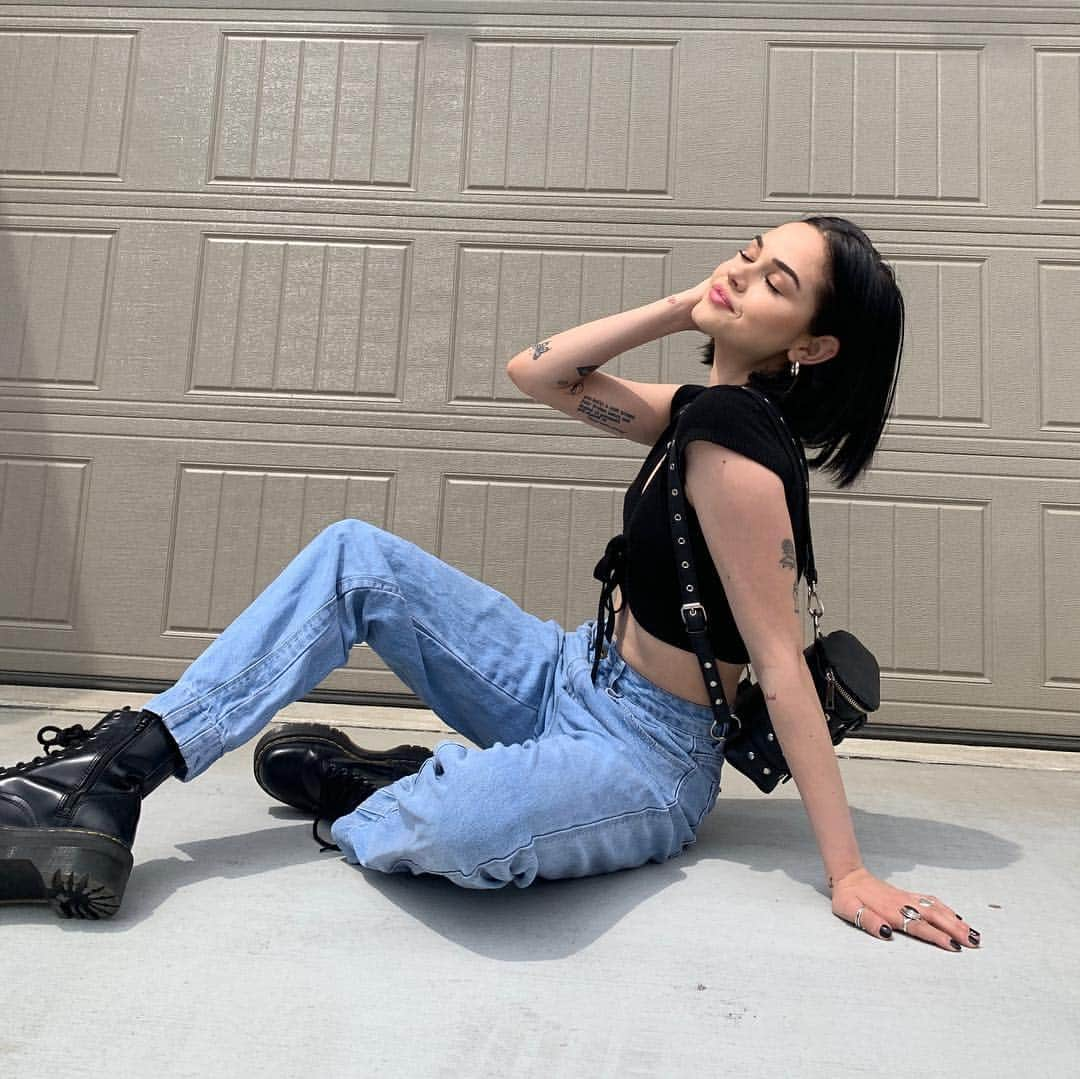 マギー・リンデマンさんのインスタグラム写真 - (マギー・リンデマンInstagram)「lil」4月28日 6時31分 - maggielindemann