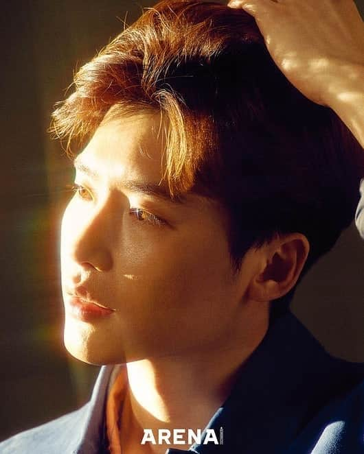 Just a girlさんのインスタグラム写真 - (Just a girlInstagram)「Lee Jong Suk @jongsuk0206 💜For Arena . . . .  #이종석 #LeeJongSuk #LeeJongSeok #koreanactor#koreanmodel  #koreanboy #oppa #asianboy#아지트샵 #추천멘토 #치위생사 #간호사 #직장인부업 #미용인 #미용 #연남동카페 #연남동맛집 #신혼여행 #신혼 #신혼부부 #おしゃれ #オシャレ #いいね返し #フォロー #韓国人 #韓国 #セルカ #自撮り #ファッション #フォロー」4月28日 8時48分 - cecithegirl