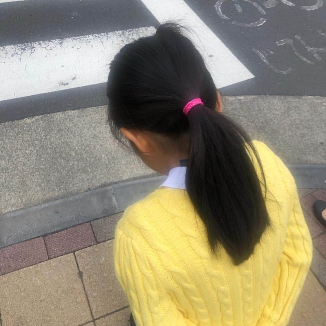 市川海老蔵 （11代目）さんのインスタグラム写真 - (市川海老蔵 （11代目）Instagram)「* Ginza date with my Reika.  Now she enjoys reading very much. She is only 7 but she’s got a very nice and matured hobby already.... 今日は麗禾と銀座デート❤️ 最近読書が趣味のようです。 なんか 父 敗北感あり、 7歳で趣味読書って、 、、、 おとなだ、、 #市川海老蔵 #海老蔵 #成田屋 #歌舞伎  #ABKAI #ABMORI #ebizoichikawa #ebizo #kabuki #thunderparty  #classic」4月28日 18時33分 - ebizoichikawa.ebizoichikawa