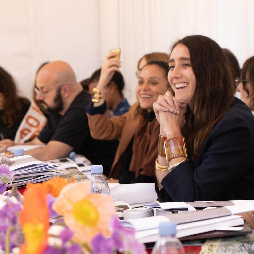 Chloéさんのインスタグラム写真 - (ChloéInstagram)「The members of the Fashion Jury presided over by @chloe’s creative director @NRamsayLevi at the 34th edition of the Hyères festival  Featuring members of the Fashion Jury:  @mmparisdotcom @camillebwaddington @sigridbouaziz #charlottecasiraghi @jellison22 @guillaumehouze @liyakebede #arianelabed @samiranasr @alexianied @mynameisilence @rushemybotter @lisiherrebrugh  See more insights by @loicprigent on IGTV  #chloeGIRLS  #chloeHYERES  #HYERES34」4月28日 19時08分 - chloe