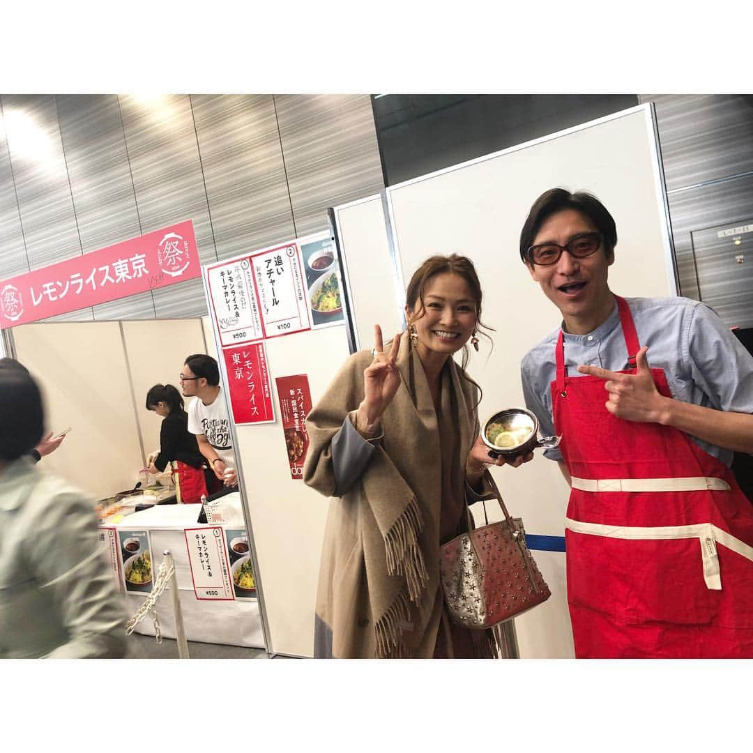 倉本康子さんのインスタグラム写真 - (倉本康子Instagram)「🌟 dancyu祭！ 間もなく高知のおきゃく 始まり始まり〜！ 受付前のベロベロの神様との1枚と レモンライス東京 で来ている 小宮山雄飛君と！ レモンライス早く食べたい♪  #dancyu祭 #レモンライス東京  #ベロベロの神様 #高知のおきゃく #朝から大賑わい」4月28日 10時59分 - yasuko_kuramoto_yakko