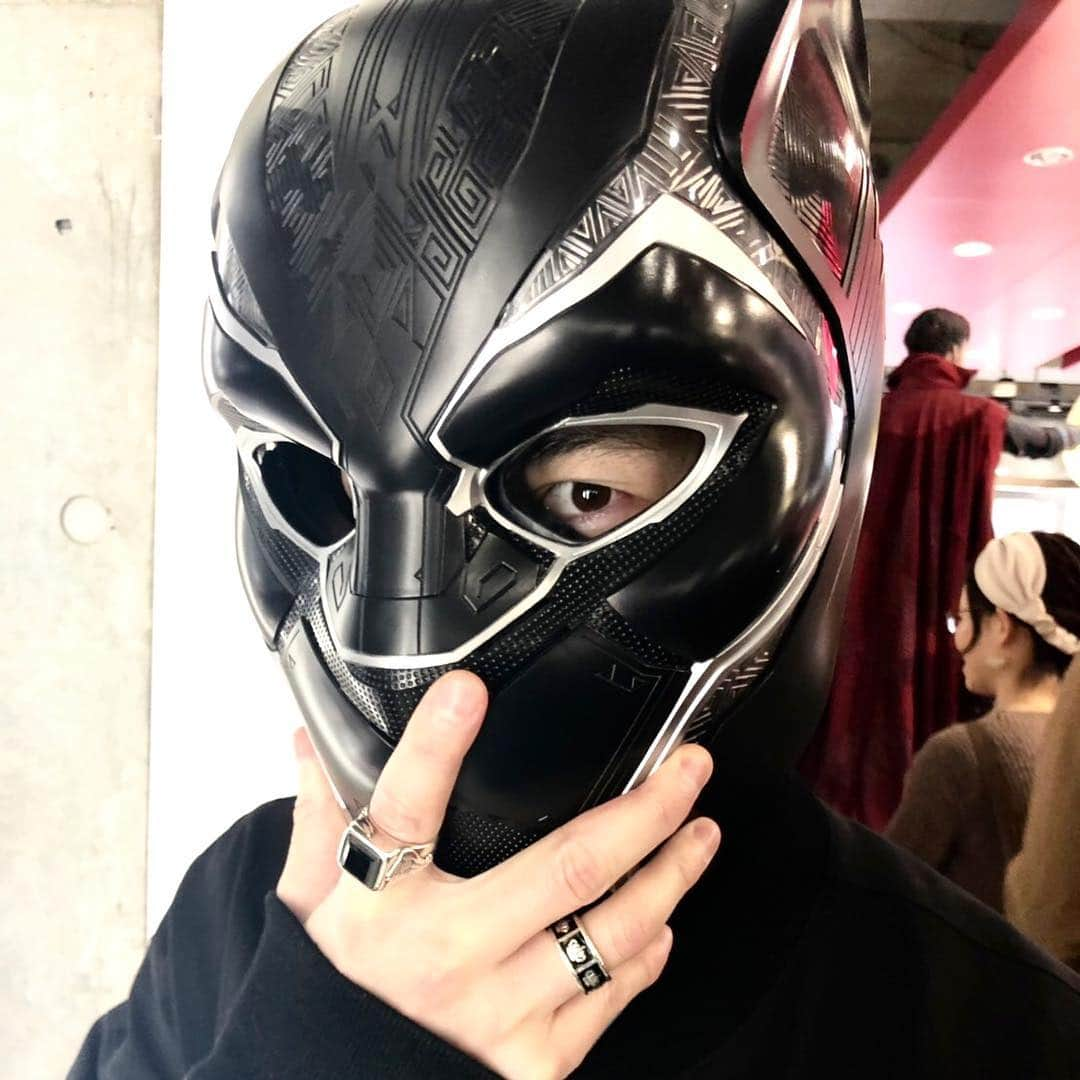 MOMIKENさんのインスタグラム写真 - (MOMIKENInstagram)「アベンジャーズカフェに行ってきた！ #momiken#avengers#avengersendgame #パワーストーンカラーのパワースムージー #飲んでも星は落とせませんでした」4月28日 11時09分 - momiken_spyair