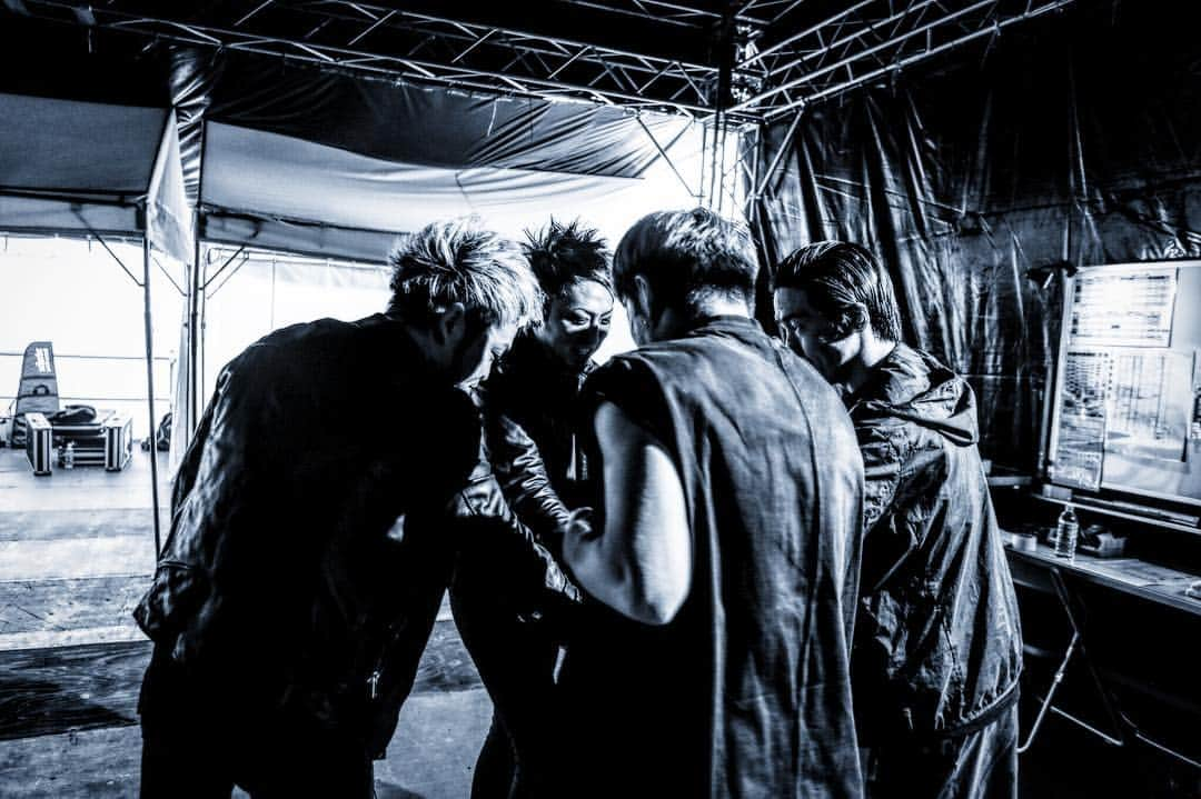 MAH さんのインスタグラム写真 - (MAH Instagram)「ARABAKI ROCK FEST.19 in Miyagi.  #SiM #arabaki  Photo @kouhey0622」4月28日 11時36分 - mahfromsim