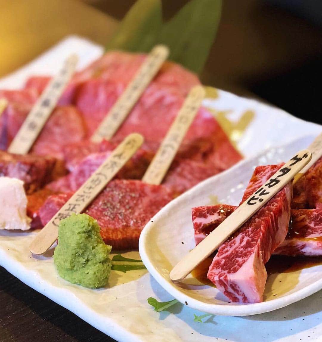 しなしさとこのグルメインスタ