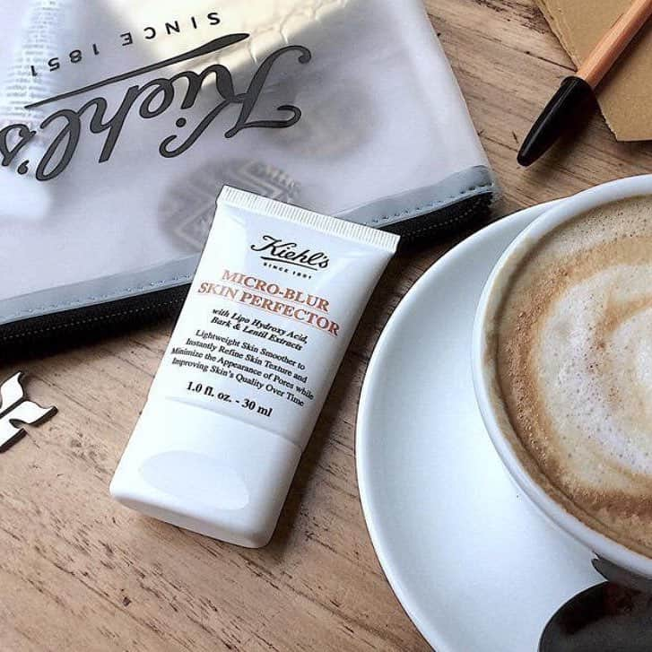 キールズ Kiehl's Japanさんのインスタグラム写真 - (キールズ Kiehl's JapanInstagram)「「暖かくなってきて毛穴が気になる‼️」そんな時は、キールズのブラーをひと塗り。毛穴をぼかしてなめらかなお肌にするだけでなく、使い続けることで素肌でも毛穴をしっかり引き締めます✨  @kiehlsjp #キールズ #毛穴ケア #毛穴 #ブラー #キールズ #スキンケア #天然由来成分 #アポセカリー #ニューヨーク発 #ニューヨーク #Kiehls #Skincare #NewYork」4月28日 11時54分 - kiehlsjp