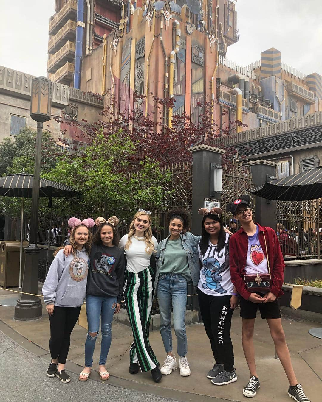 Disney Channelさんのインスタグラム写真 - (Disney ChannelInstagram)「We had a FANtastic day. #DisneyChannelFanFest」4月28日 12時07分 - disneychannel