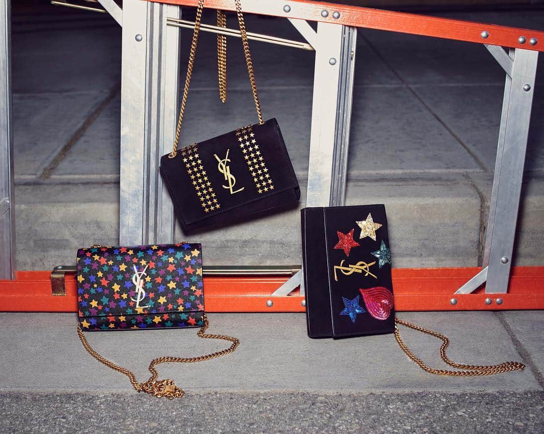 Bergdorf Goodmanさんのインスタグラム写真 - (Bergdorf GoodmanInstagram)「STAR POWER 🌟 When it comes to @ysl’s latest handbags, the future is very bright. Shop these styles and more now in store on the Main Floor and online at BG.com. #BGInTheBag」4月28日 12時16分 - bergdorfs