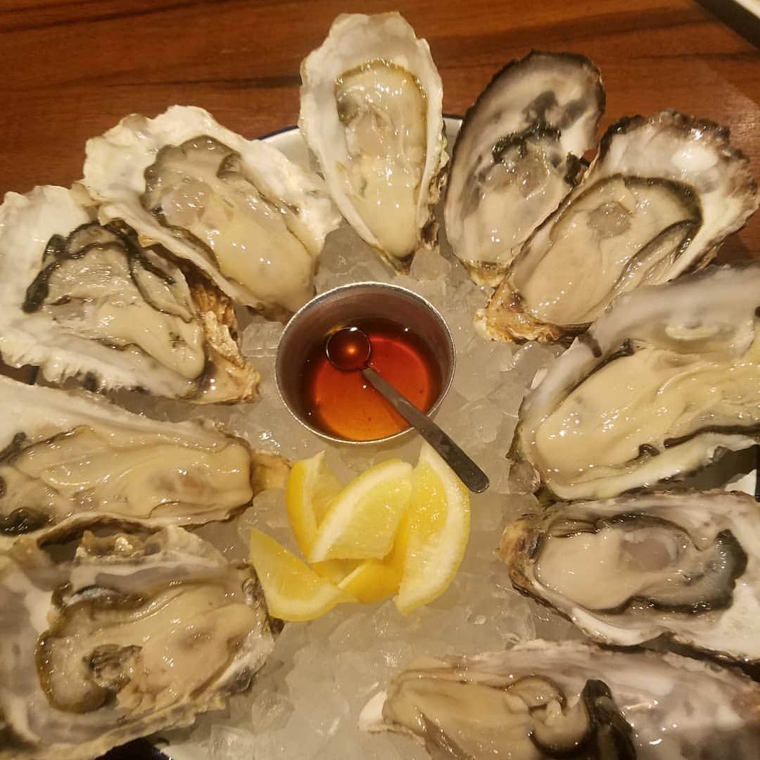 花井美理さんのインスタグラム写真 - (花井美理Instagram)「#牡蠣 #oysters」4月28日 12時29分 - miri_hanai_official
