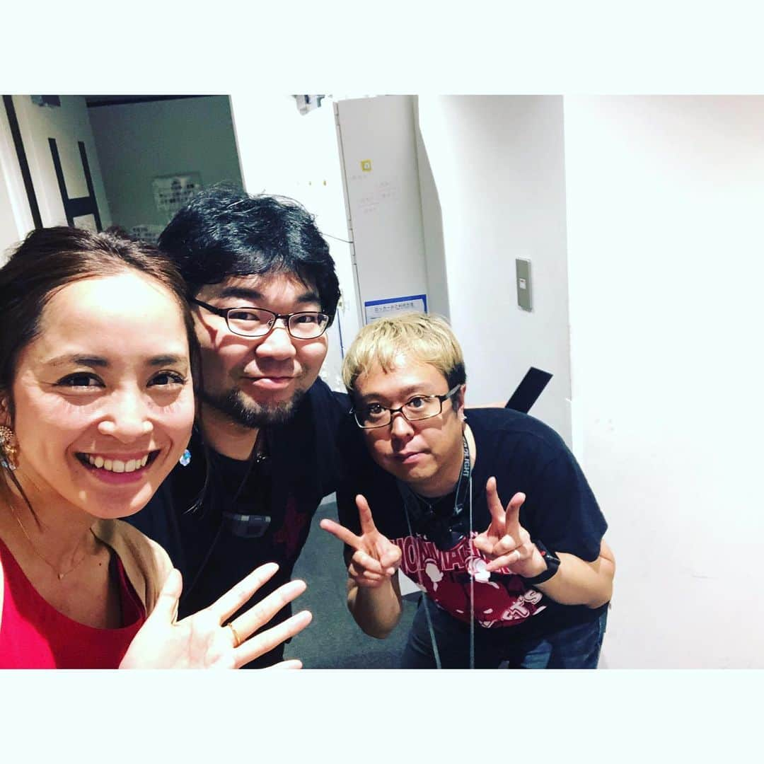 武田訓佳さんのインスタグラム写真 - (武田訓佳Instagram)「今日だけ当日券出るそう。 ・ つらくてあたたかいお話。 激富ワールド炸裂です✈️ ・ 劇場で観られて良かった🌱 ・ ・ #激富vt #2019 #けんごさん #太陽さん #ゆういちくん と❤️ #イケメンだらけ #役得 #眼福 #ありがとございまぁす #たけだの備忘録 #久々 #観劇 #舞台 #abchall」4月28日 12時38分 - kunika0117