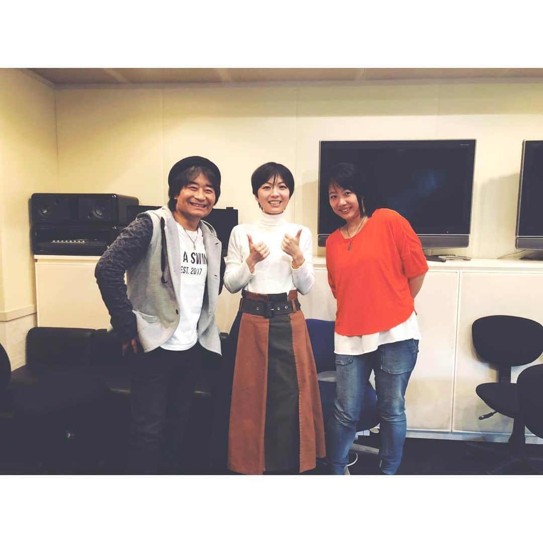 熊木杏里のインスタグラム：「明日、4月29日（月） FM Nack 5「NACK de ROCK」（24：00〜25：00) 根本要さんと窪田有美さんの番組に 出演いたします。  要さんに、お声かけを頂いて すぐさまに、行きます！と 出演させて頂きました。 心のままにお話しさせて頂きました！ 小田和正さんの番組での事も。 ありがとうございます！  是非聴いてくださいね radikoでも聴けます。  #根本要さん #熊木杏里」