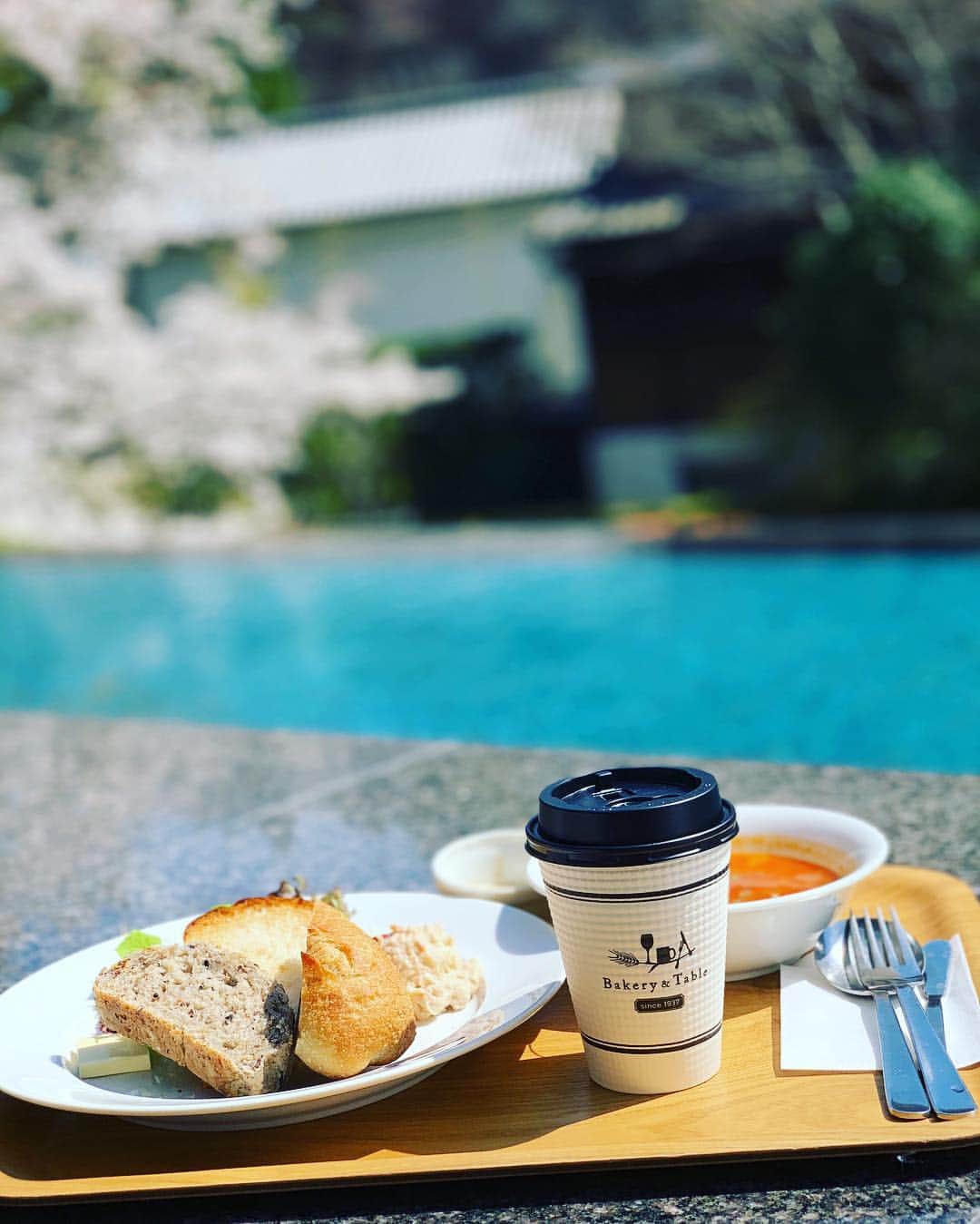 小川りかこのグルメインスタ