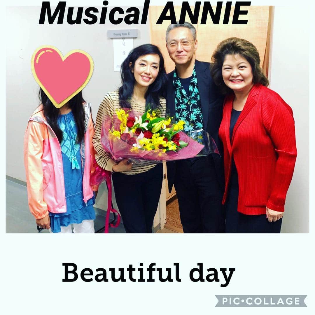 のインスタグラム：「Thank you Jane and Stan for coming!! And dear little ❤️ #丸美屋食品ミュージカルアニー  #janeaikoyamano  #goodfriends #ハニガン」