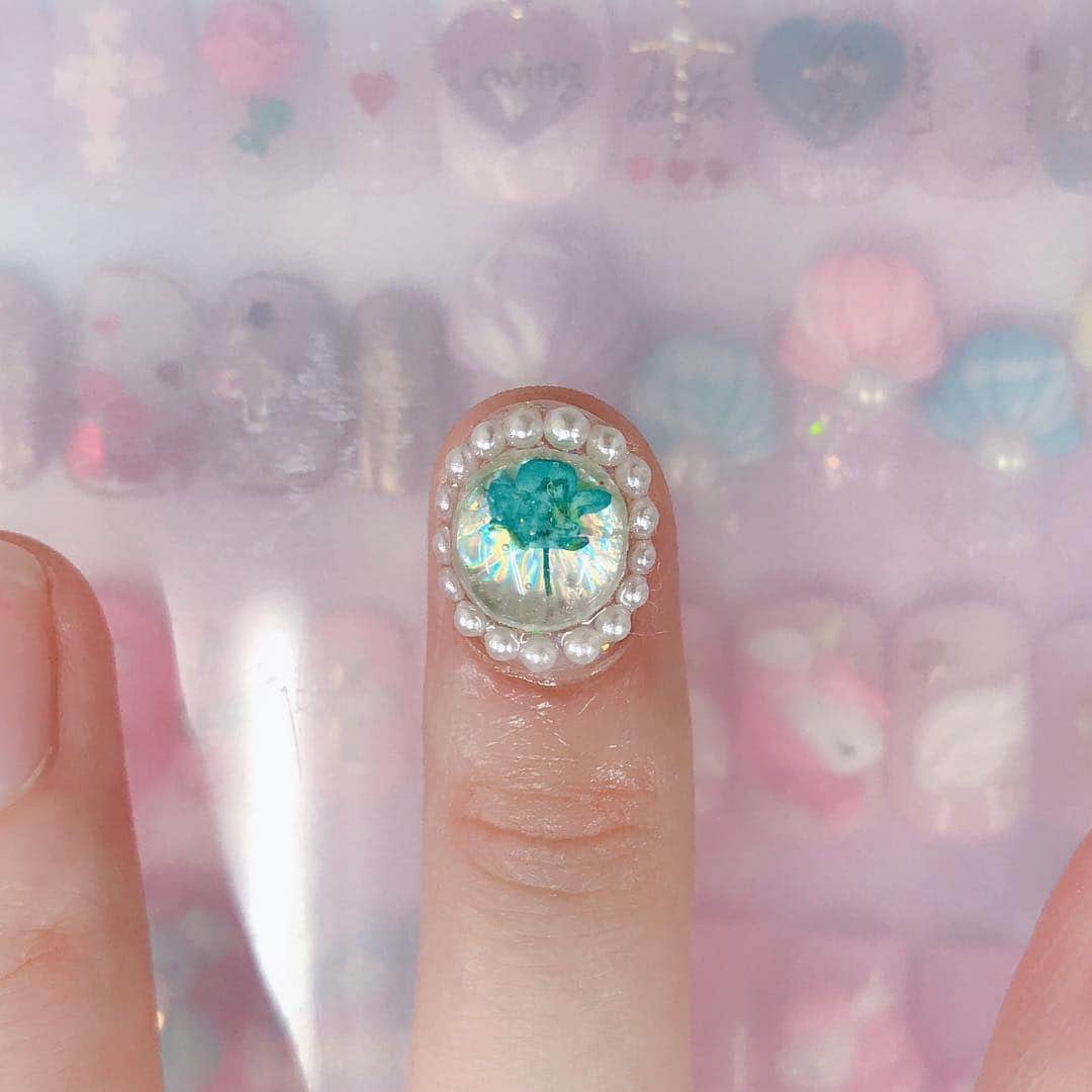 なかやまちえこさんのインスタグラム写真 - (なかやまちえこInstagram)「2019.04.27 TAT新潟 demonstration #nail #nails #nailart #ネイル #美甲 #ネイルアート  #clou #nagel #ongle #ongles #unghia #japanesenailart #manucure #네일 #젤네일 #네일아트 #네일리스트 #japanesenails #manicurist #gelnails #なかやま仕事 @pregelofficial @tatniigata_bzone  母方の祖父母の生まれ育った場所に初めて行けて嬉しかったです😌💓⠀ 来てくださった方が皆様良い方で楽しくて、また行けたらいいな😊💓✨」4月28日 13時27分 - chiekonakayama