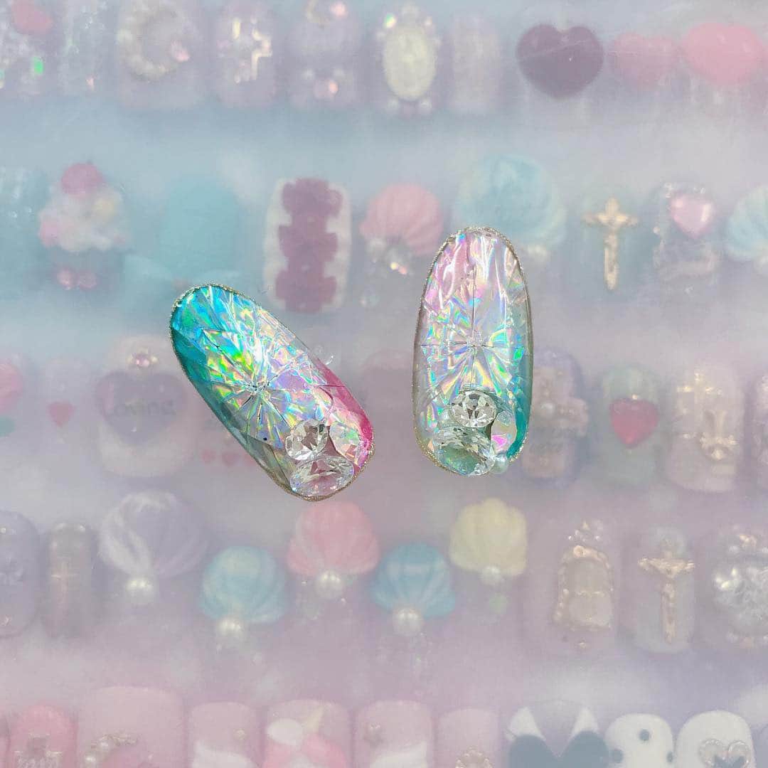 なかやまちえこさんのインスタグラム写真 - (なかやまちえこInstagram)「2019.04.27 TAT新潟 demonstration #nail #nails #nailart #ネイル #美甲 #ネイルアート  #clou #nagel #ongle #ongles #unghia #japanesenailart #manucure #네일 #젤네일 #네일아트 #네일리스트 #japanesenails #manicurist #gelnails #なかやま仕事 @pregelofficial @tatniigata_bzone  母方の祖父母の生まれ育った場所に初めて行けて嬉しかったです😌💓⠀ 来てくださった方が皆様良い方で楽しくて、また行けたらいいな😊💓✨」4月28日 13時27分 - chiekonakayama