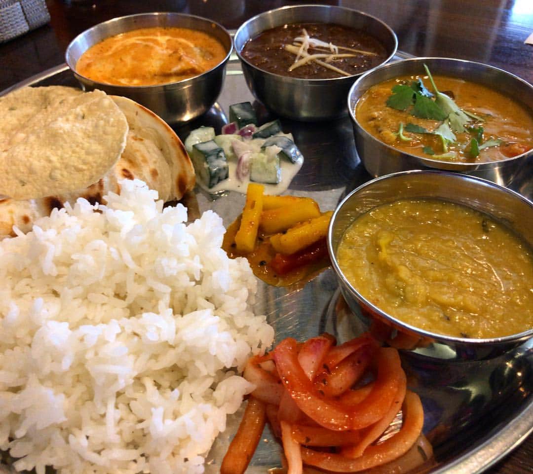 東里梨生のグルメインスタ