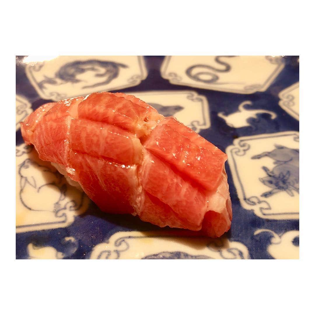 山田優依のグルメインスタ