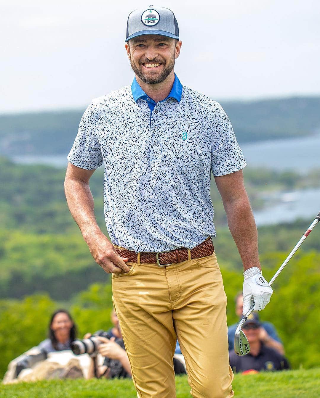 Just Jaredさんのインスタグラム写真 - (Just JaredInstagram)「@justintimberlake & @markwahlberg hit the green for @bassproshops’ golf tournament! @jessicabiel was also there to support her hubby.  #JustinTimberlake #MarkWahlberg #JessicaBiel Photos: Getty & INSTAR」4月28日 14時35分 - justjared
