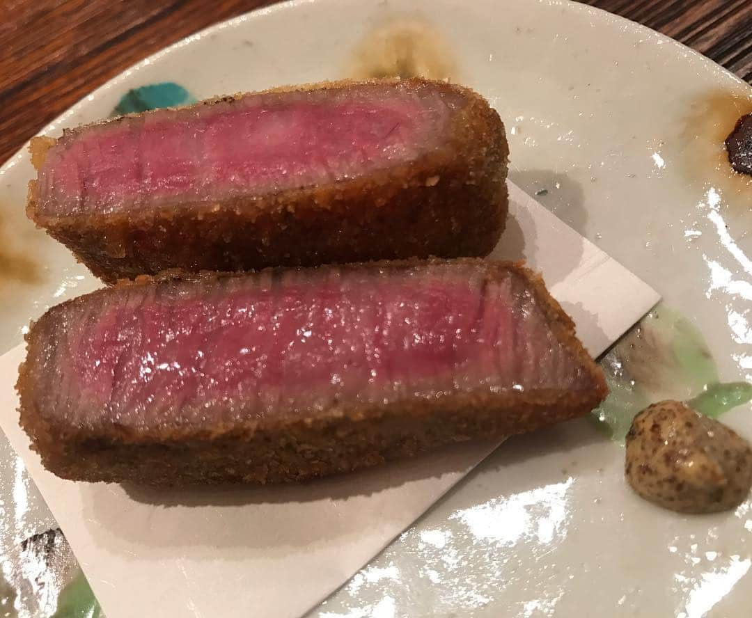 松山まなかさんのインスタグラム写真 - (松山まなかInstagram)「#肉 #肉割烹 #西麻布 #上 #うしごろ #肉食女子 #マラソン女子」4月28日 15時51分 - manakamatsuyama