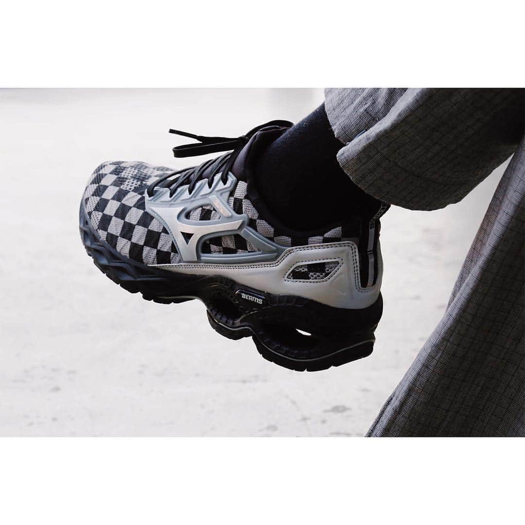 MIZUNO1906 Official Accountさんのインスタグラム写真 - (MIZUNO1906 Official AccountInstagram)「WAVE CREATION WAVEKNIT BEAMS #comingsoon #nextweekend」4月28日 17時49分 - mizuno_sportstyle_jp