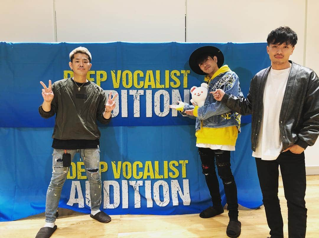 KEISEIさんのインスタグラム写真 - (KEISEIInstagram)「DEEP VOCALIST AUDITION ﻿ In Tokyo!!!!!!!!﻿ ﻿ 熱い歌を頂きました！﻿ ﻿ 本当に皆さんご参加ありがとうございます！﻿ ﻿ 次は松山！！﻿ ﻿ 明日ですね！﻿ ﻿ 皆さんのご参加お待ちしてます！！！﻿ ﻿ 写真はYu子とぬいぐるみ抱えてるTAKA子﻿ とのスリーショット！﻿ ﻿ では！！﻿ ﻿  #deepvocalistaudition」4月28日 17時56分 - deep_keisei