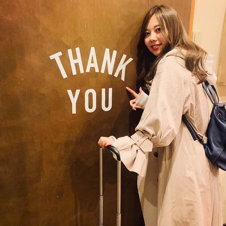 西村季里子のインスタグラム：「・ 人生初名古屋٩( ᐛ )و 夜は味仙で中華食べた🍜 あと初カエルも食べた🐸ゲロゲロ 帰る直前は味噌煮込みうどん🍜 もっと名古屋も見たかったな〜🌝 #名古屋#味噌煮込みうどん#味仙#台湾ラーメン #カエル#🐸#唐揚げ#ゲロゲロ#🤮 #イベント#mc#お仕事#follow」