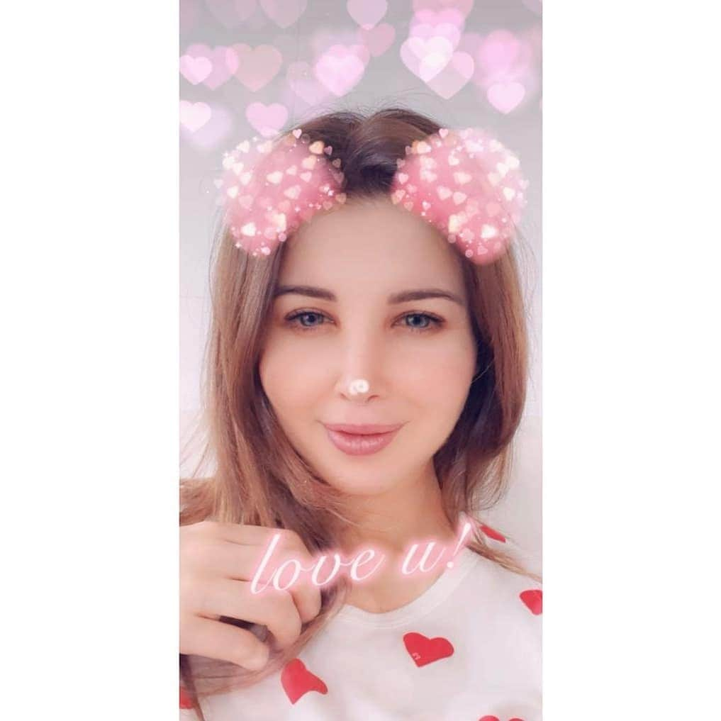 ナンシー・アジュラムさんのインスタグラム写真 - (ナンシー・アジュラムInstagram)「Snapchat time 👻」4月29日 5時14分 - nancyajram