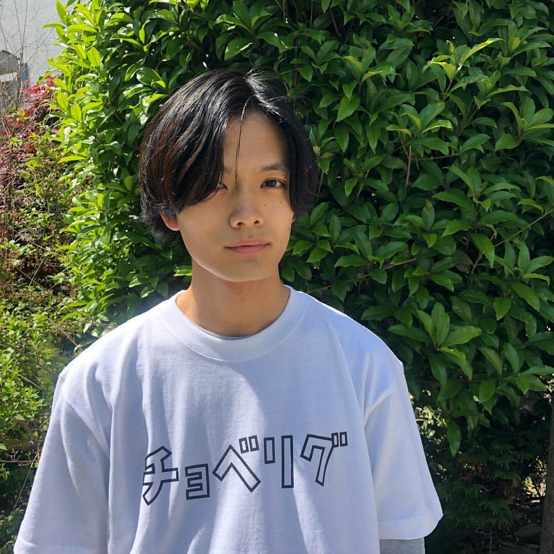 長坂 睦生のインスタグラム：「本日は平成最後のお仕事。﻿ 明日からやっとGW入るんで﻿ チョーベリーグッドに過ごします✌︎」
