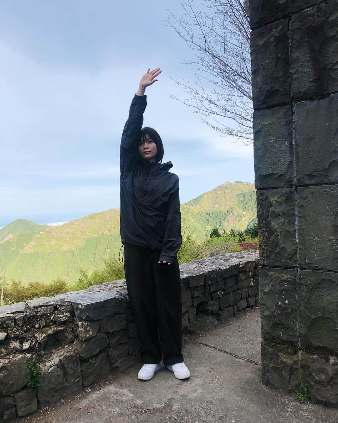 岩本ライラさんのインスタグラム写真 - (岩本ライラInstagram)「⛰御岳山⛰」4月28日 20時45分 - lylaa05